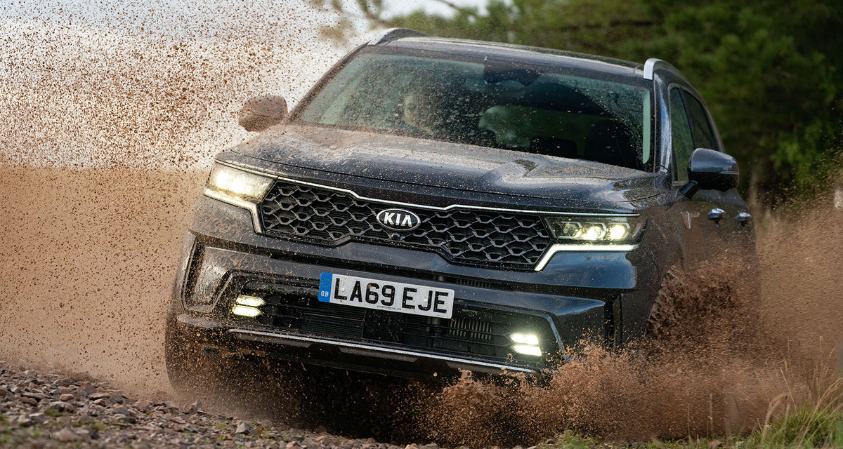 Ahorra más de 11.000 € en el nuevo Kia Sorento PHEV