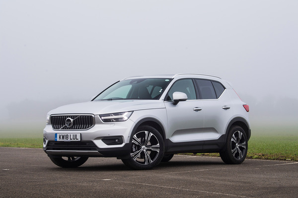 Estrena un Volvo XC40 a un precio muy atractivo