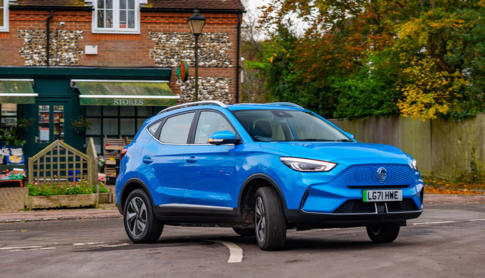 Disfruta de un MG ZS EV por menos de 23.000 €