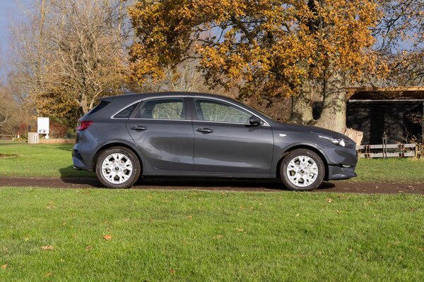 El Kia Ceed este mes de agosto es de los compactos más baratos