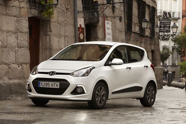 Hyundai i10, i20, i30 y ix35: hasta 5.000 euros en equipamiento para la edición especial Go! Brasil  Hyundai i10, i20, i30 y ix35: hasta 5.000 euros en equipamiento para la edición especial Go! Brasil